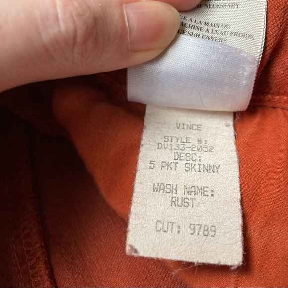 Vince Mid Rise Skinny Jeans in Rust - Picture 8 of 8